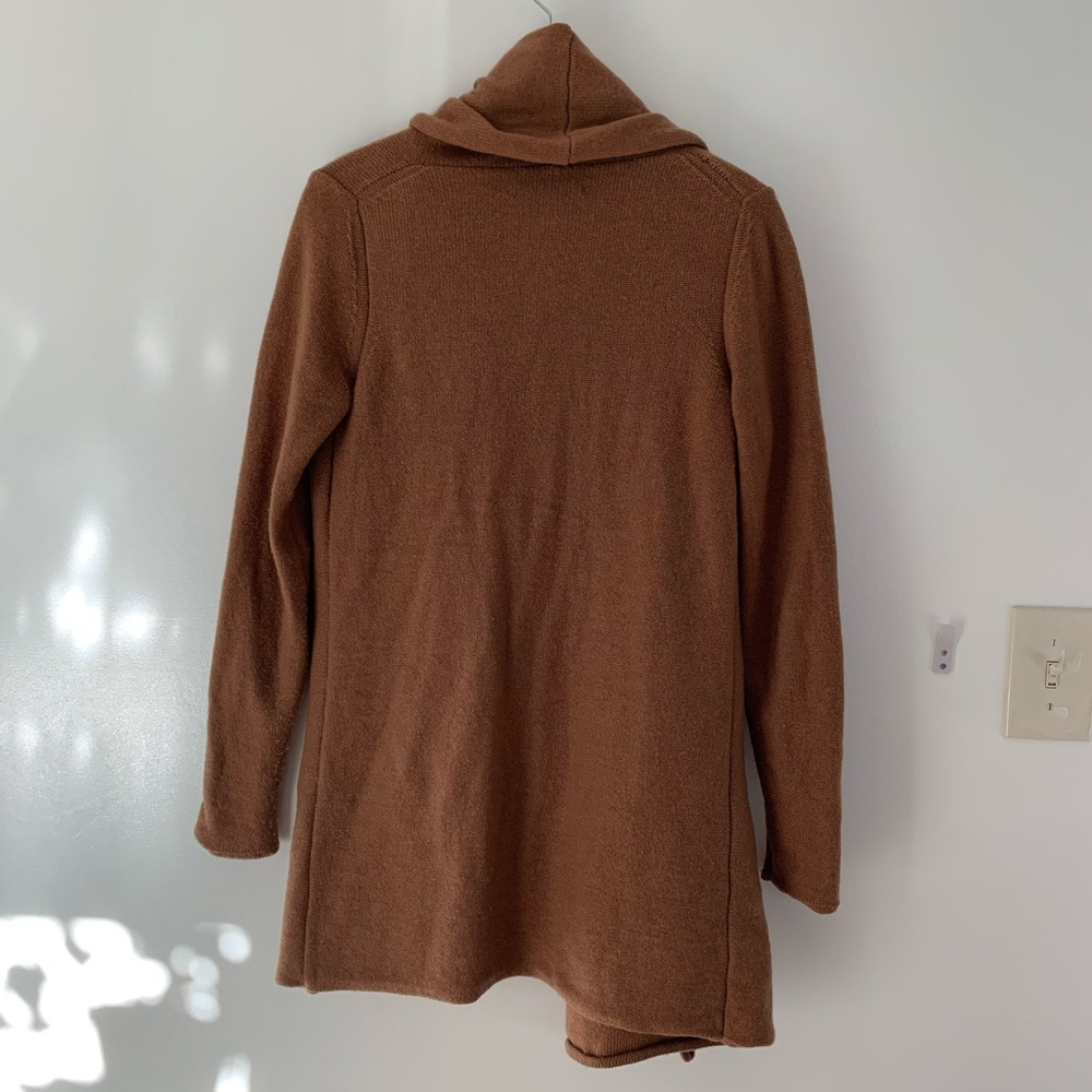 Aritzia cardigan - Picture 7 of 10